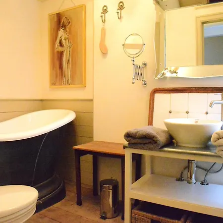 Holiday Home In Bi Vre With Terrace, Cleaning Included Holiday home Bievre