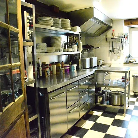 In With Terrace, Cleaning Included